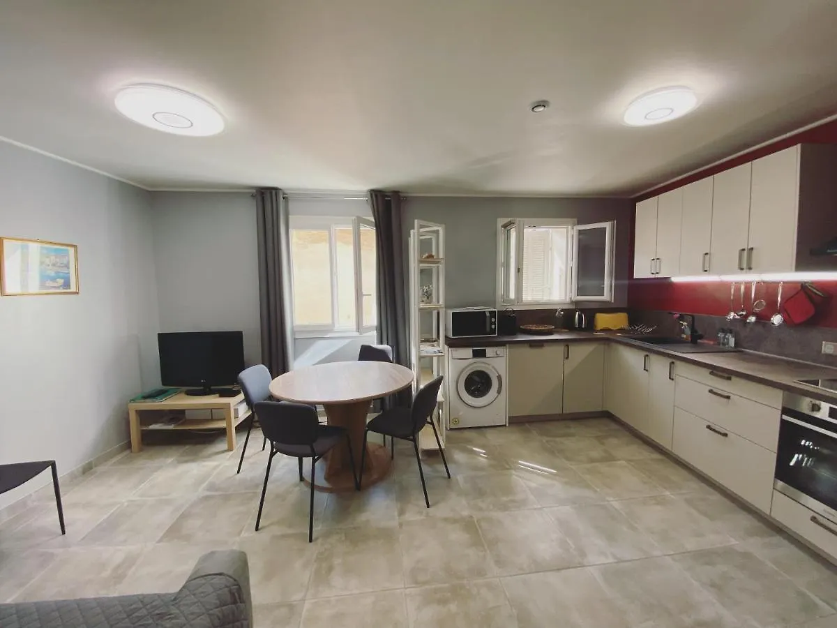 شقة La Maison De Rose كاسيس
